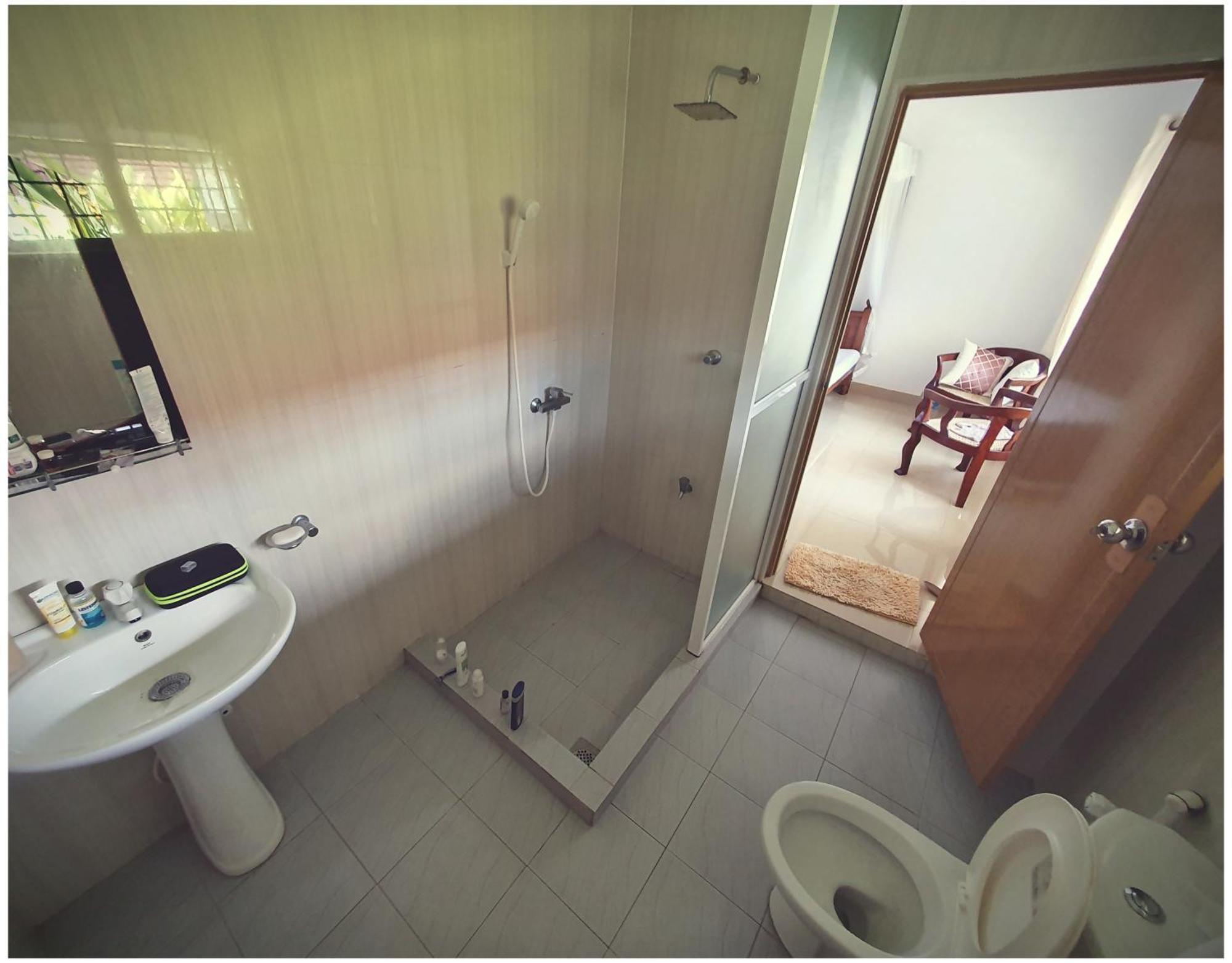 Sri Nimali Guesthouse Хикадува Екстериор снимка